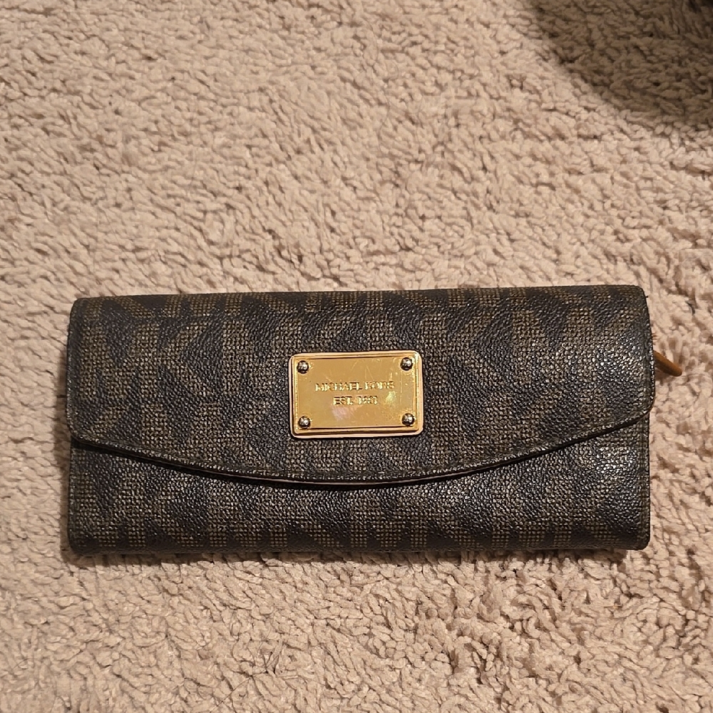 Michael Kors Brown Wallet